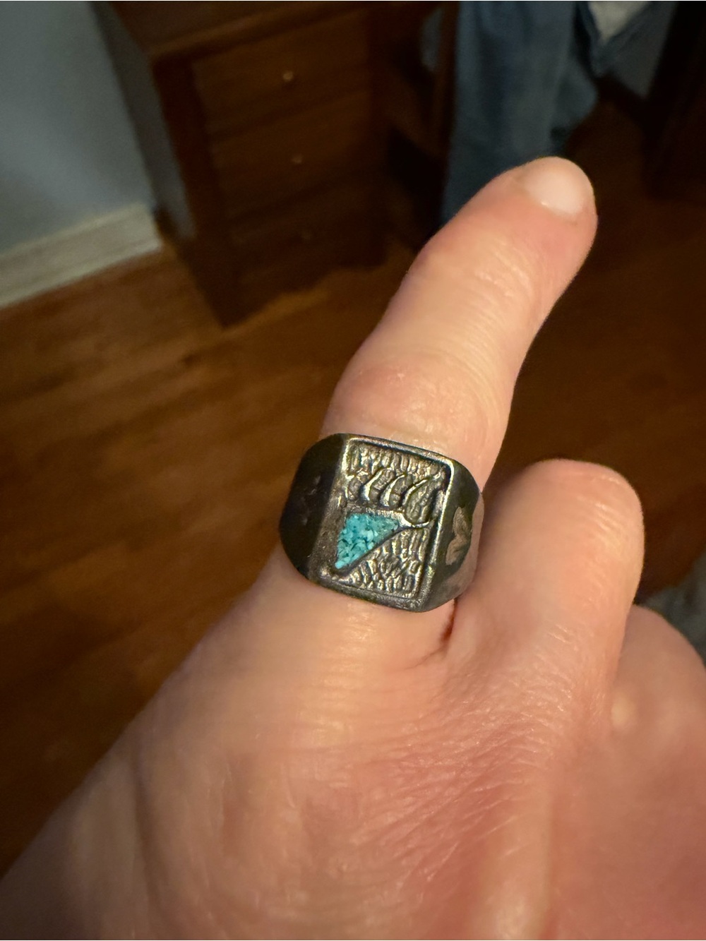 Vintage Navajo Inlayed Sterling Silver Bear Claw Turquoise Handmade Ring